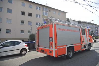Essen auf dem Herd loest Feuerwehreinsatz in Esslingen-Oberesslingen aus
